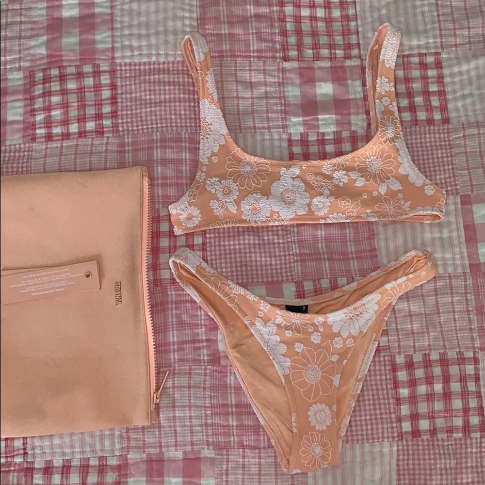 SOLD Triangl Candice